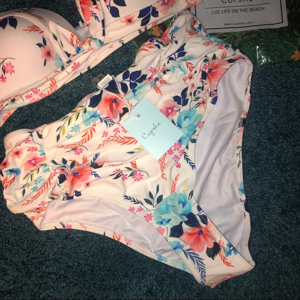 Cupshe High Waisted Flower Bikini